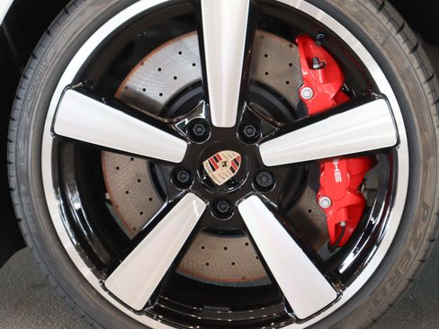 New 2026 Porsche 911 Carrera 4S image 13