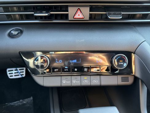 New 2025 Hyundai Elantra Sport image 20