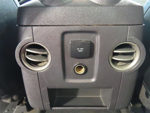 Used 2016 Ford F450 Lariat w/ Lariat Ultimate Package image 32