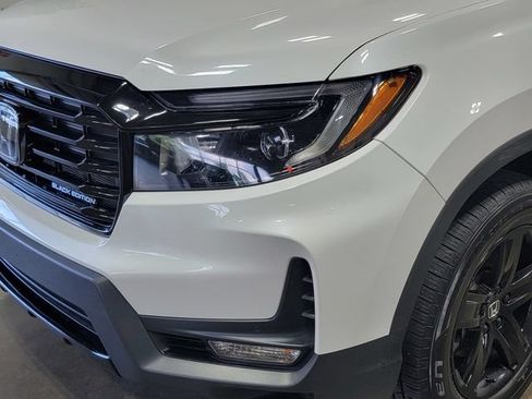 Used 2021 Honda Ridgeline Black Edition image 8