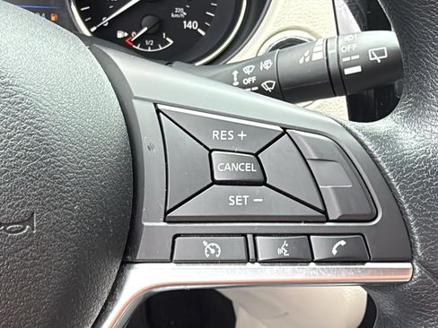 Used 2019 Nissan Rogue Sport SV AWD/4WD image 11
