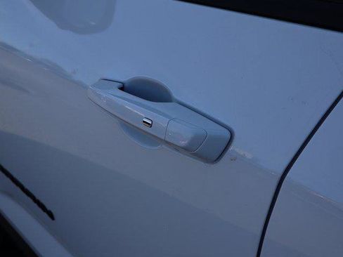 New 2026 GMC Terrain Elevation image 17