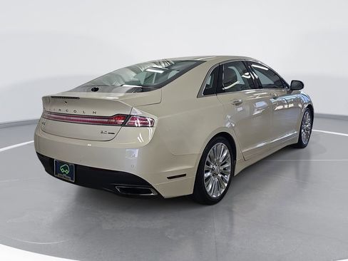 Used 2016 Lincoln MKZ w/ Equipment Group 200A Select FWD image 3