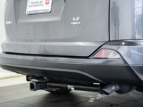 Used 2016 Toyota RAV4 LE image 8