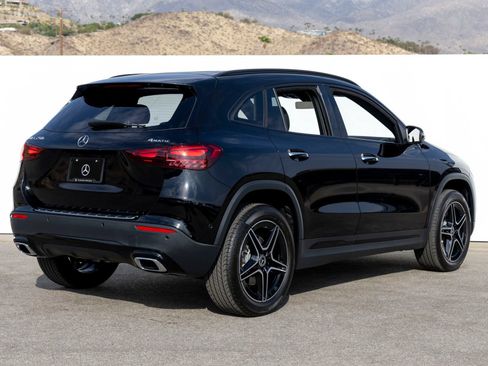 Certified 2026 Mercedes-Benz GLA 250 4MATIC image 7
