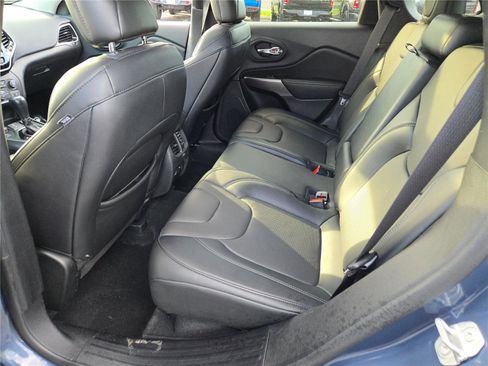 Certified 2021 Jeep Cherokee Limited w/ Mopar Interior Package image 20