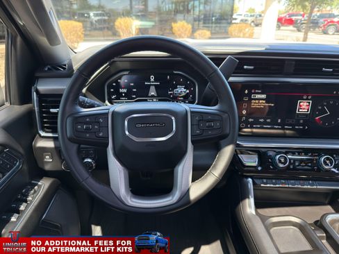 Used 2024 GMC Sierra 3500 Denali w/ Denali Reserve Package AWD/4WD image 33