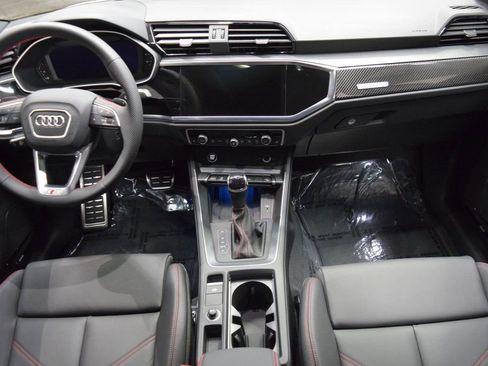 New 2025 Audi Q3 2.0T Premium Plus image 8