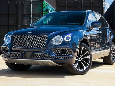 Used 2017 Bentley Bentayga AWD/4WD image 1