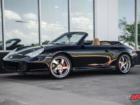 Used 2004 Porsche 911 Carrera 4S AWD/4WD image 45