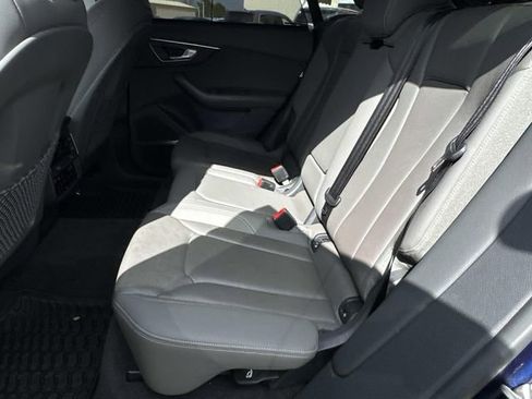 Used 2021 Audi Q8 Prestige w/ Prestige Package image 14