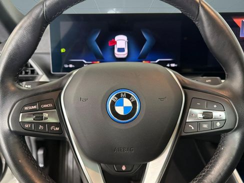 Certified 2023 BMW i4 eDrive40 w/ Premium Package RWD image 11