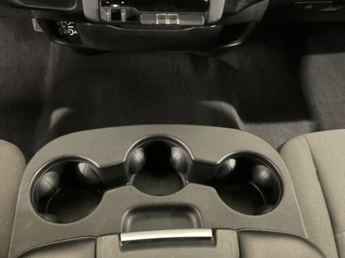 Used 2021 RAM 2500 Big Horn w/ Level 1 Equipment Group image 18