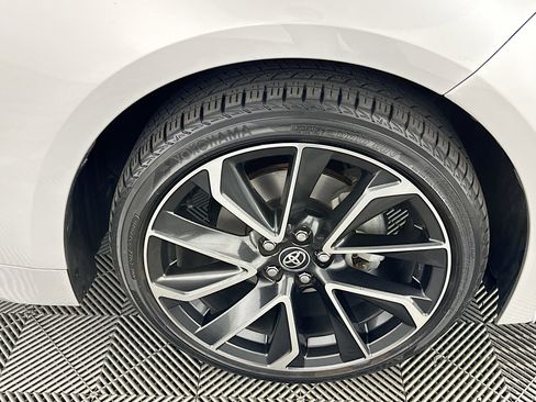 Used 2021 Toyota Corolla XSE image 11