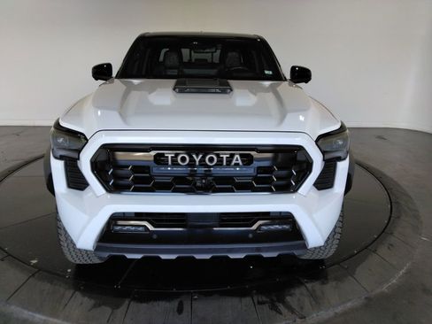 Used 2024 Toyota Tacoma TRD Pro AWD/4WD image 3