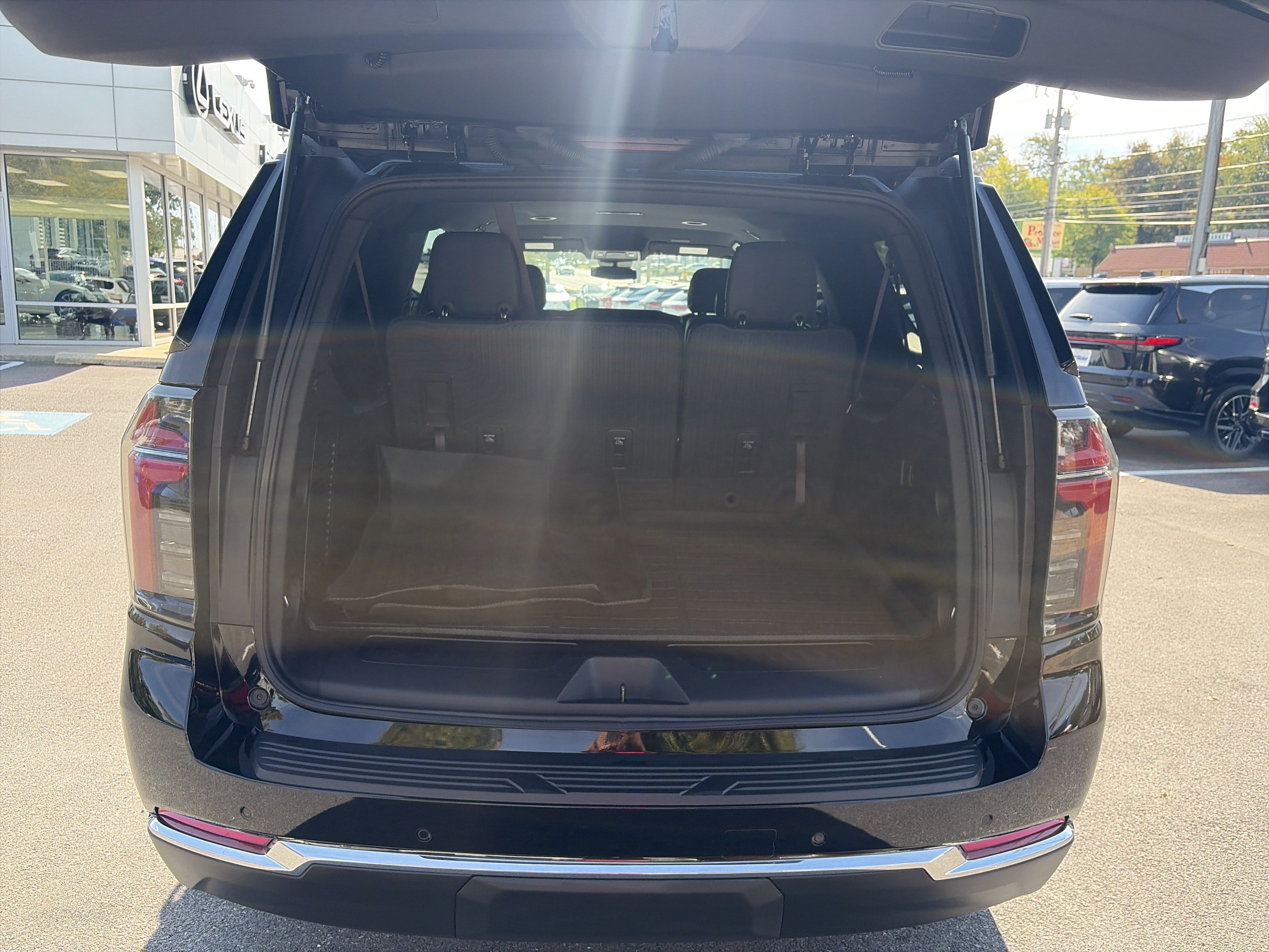 Used 2025 Chevrolet Suburban LS w/ LPO, Dark Essentials Package RWD image 12