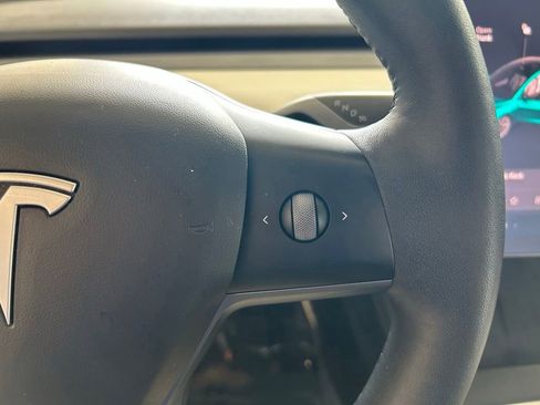 Used 2021 Tesla Model 3 Standard Range Plus RWD image 35