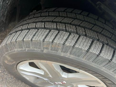 Used 2010 GMC Terrain SLT w/ Cargo Package image 13