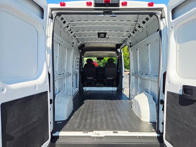 Used 2023 RAM ProMaster 2500 FWD image 11