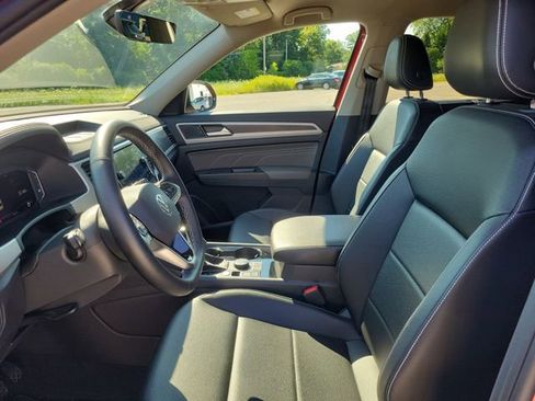 Used 2022 Volkswagen Atlas SE image 5