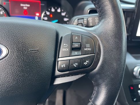 Used 2020 Ford Explorer XLT w/ Equipment Group 202A image 18