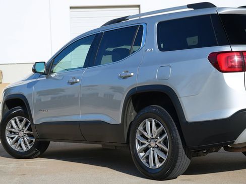 Used 2017 GMC Acadia SLE FWD image 34