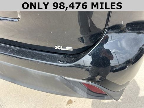 Used 2021 Toyota Highlander XLE FWD image 4