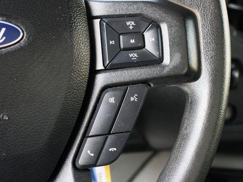 Used 2023 Ford E-450 and Econoline 450 Super Duty w/ Power Windows & Locks Group image 28