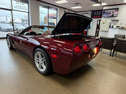 Used 2003 Chevrolet Corvette Convertible w/ Preferred Equipment Group1 RWD image 70