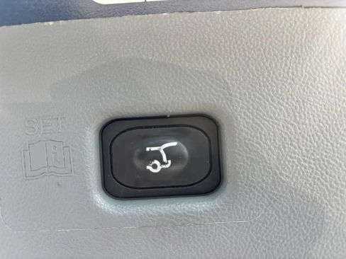Used 2019 Lincoln Nautilus Reserve AWD/4WD image 16