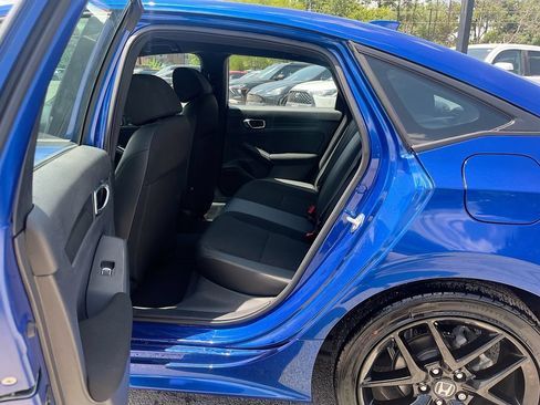 Used 2023 Honda Civic Sport image 22