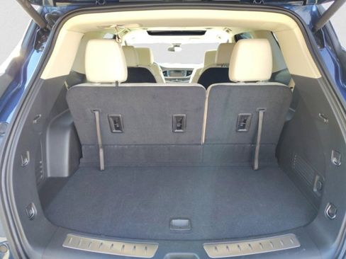 Used 2023 Buick Enclave Essence w/ Experience Buick Package image 21