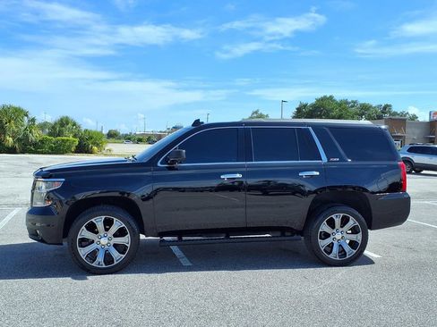 Used 2020 Chevrolet Tahoe LT w/ Off-Road Package AWD/4WD image 4