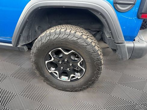 Used 2022 Jeep Wrangler Unlimited Rubicon 4xe w/ Steel Bumper Group AWD/4WD image 9