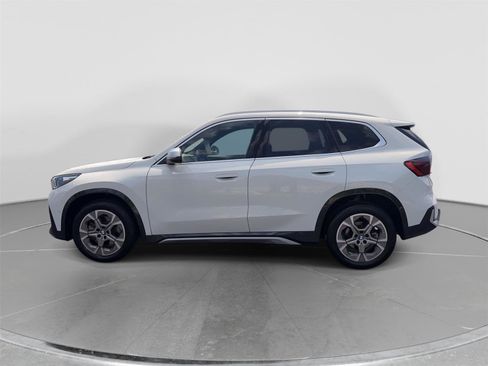 Certified 2024 BMW X1 xDrive28i w/ Convenience Package AWD/4WD image 2