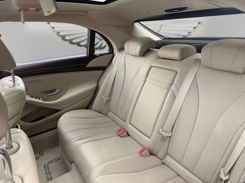 Used 2016 Mercedes-Benz S 550 Sedan image 13