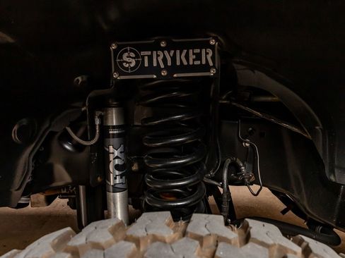 Used 2022 Ford F450 Platinum w/ FX4 Off-Road Package image 12