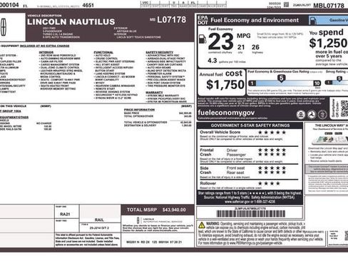 Used 2021 Lincoln Nautilus FWD image 4