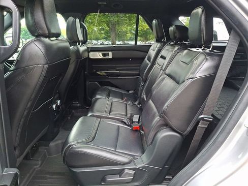 Used 2021 Ford Explorer ST w/ Equipment Group 401A AWD/4WD image 13