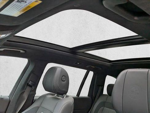 Certified 2025 Mercedes-Benz GLS 63 AMG 4MATIC image 15