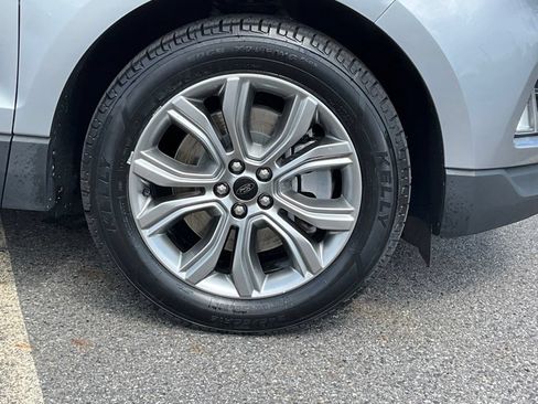 Certified 2024 Ford Edge Titanium AWD/4WD image 22