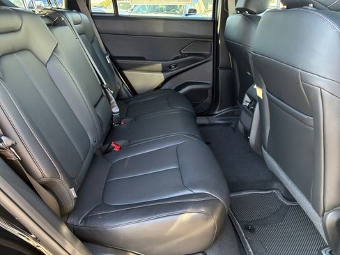 New 2026 Jeep Cherokee Laredo image 5