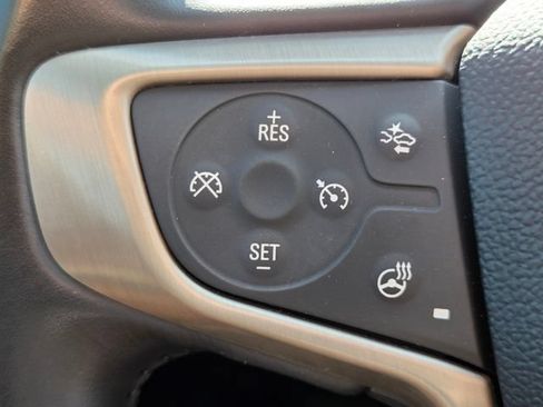 Used 2021 GMC Acadia Denali w/ Denali Technology Package FWD image 19