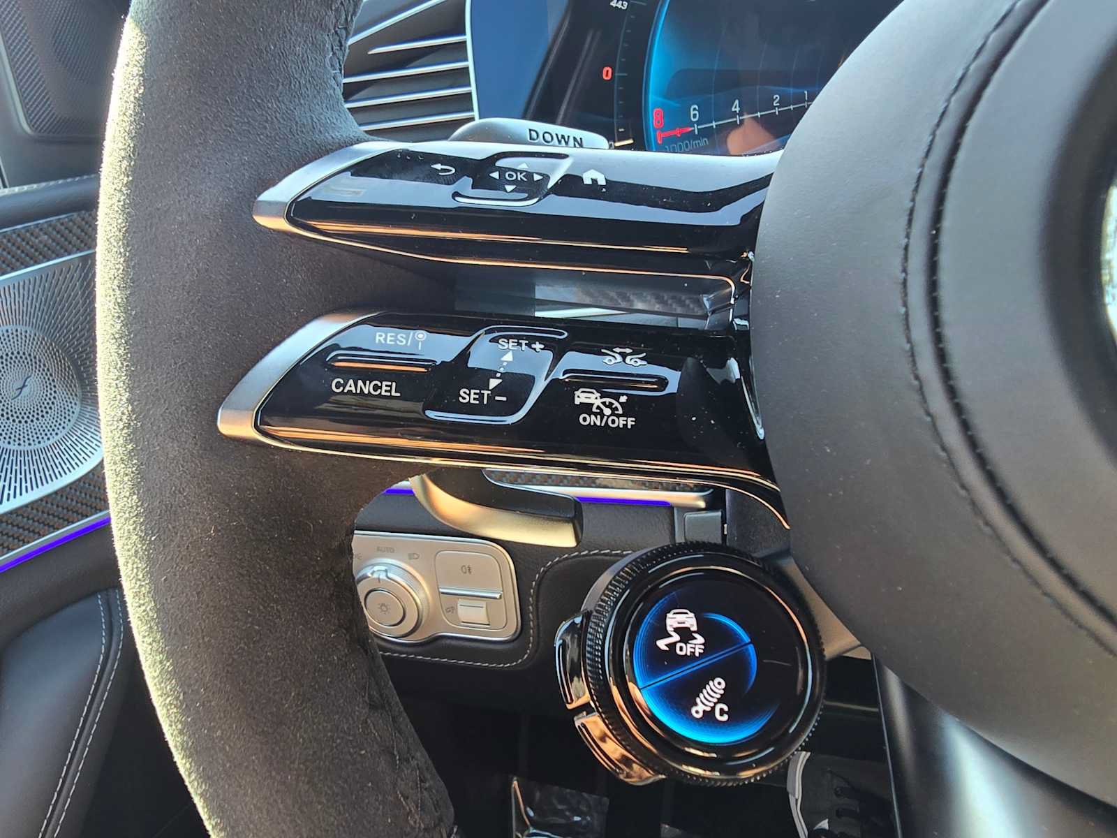 New 2026 Mercedes-Benz GLE 53 AMG 4MATIC Coupe image 33
