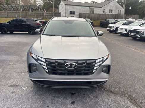 Used 2023 Hyundai Tucson SEL w/ Convenience Package image 3