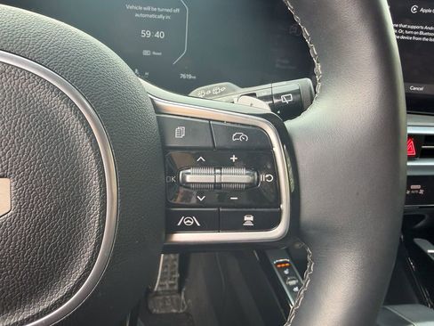 Used 2024 Kia Sorento SX Prestige image 31