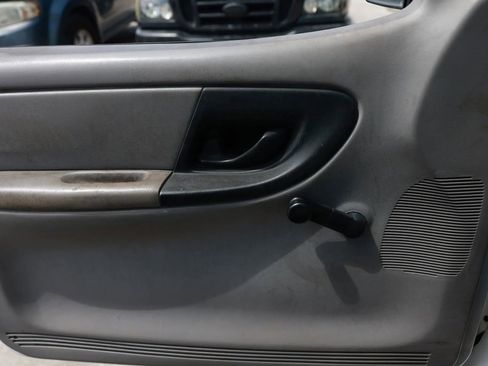 Used 2002 MAZDA B-Series Pickup 2WD Regular Cab B2300 image 29