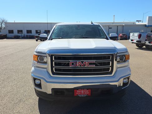 Used 2015 GMC Sierra 1500 SLE w/ SLE Value Package image 3