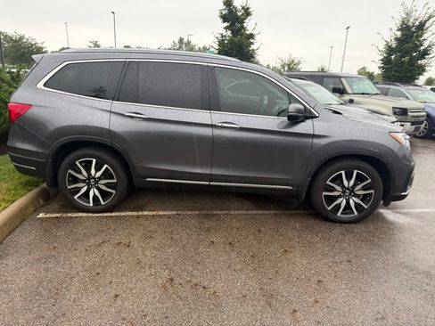 Used 2021 Honda Pilot Elite image 4