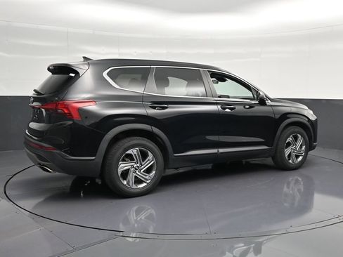 Used 2021 Hyundai Santa Fe SE FWD image 3